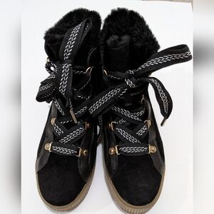 pre-owned H&M premium line luxury 100% authentic suede fur boots walker size 6.5